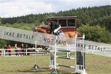 5925_ma_05_IMG_1104.JPG