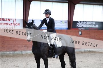 175442_kbb_01_R6II0154.JPG