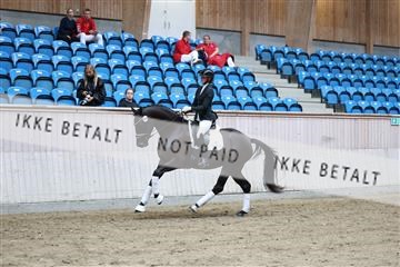 181887_mtp_04_R62_8602.JPG