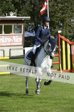 144548_abo_01__ab13010.JPG
