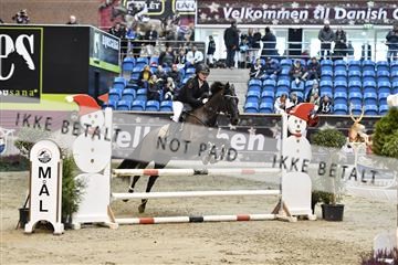 161006_abo_01__D051195.JPG