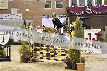 161006_abo_01__D052202.JPG