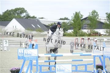 172403_kbb_01__D040084.JPG
