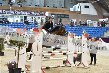 161006_abo_01__D051015.JPG