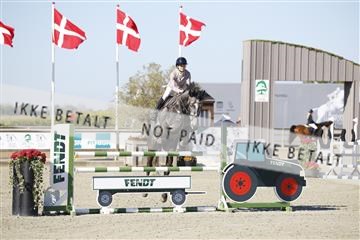 181332_kbb_01_6II3445.JPG